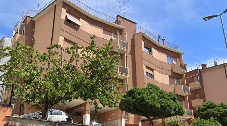 Rif219MP BORGO RODI 1° P CON 3 AMPIE CAMERE