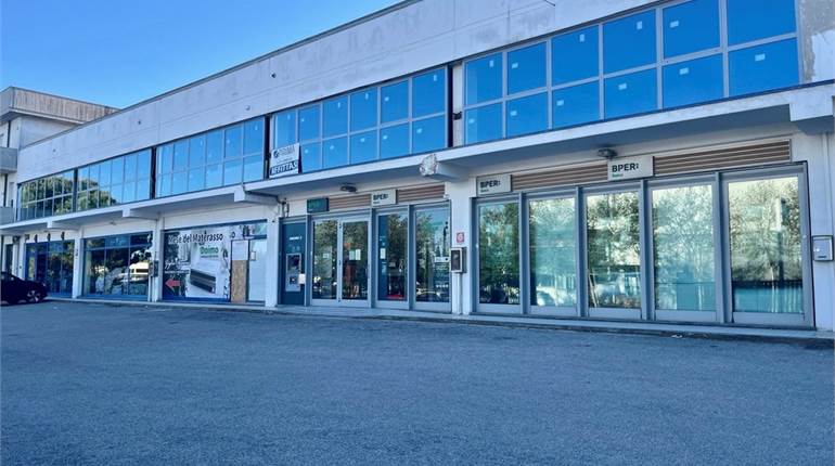 Ufficio in affitto Ancona zona Baraccola 
