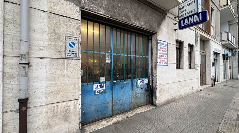 Locale commerciale C/1 