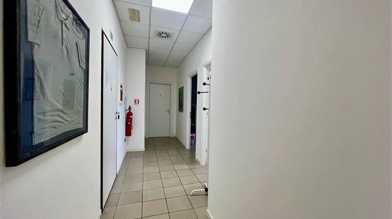 Ufficio in vendita a Ancona
