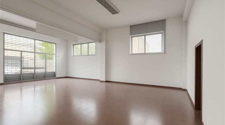 Locale ad Ancona, zona Baraccola