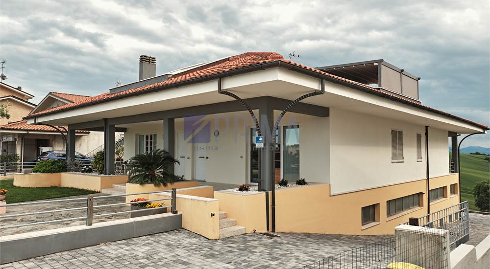 Esterno Negozio