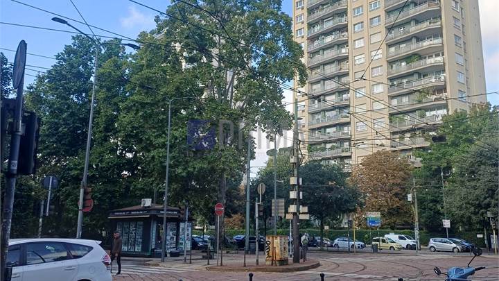 Milano - Via Largo 5 Alpini 