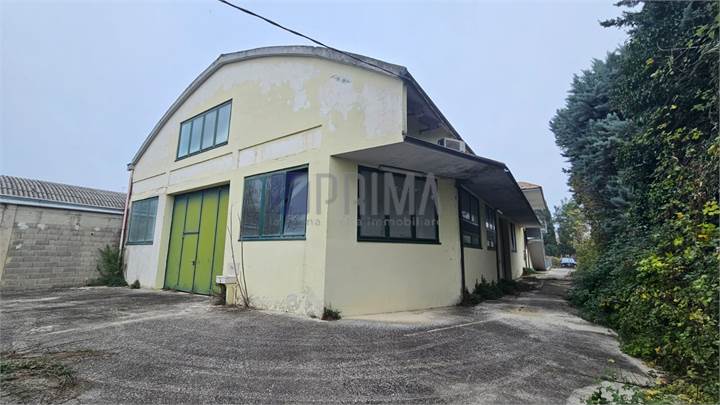 CAPANNONE POLIFUNZIONALE A JESI