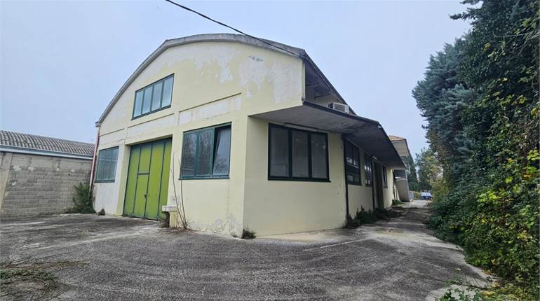 CAPANNONE POLIFUNZIONALE A JESI