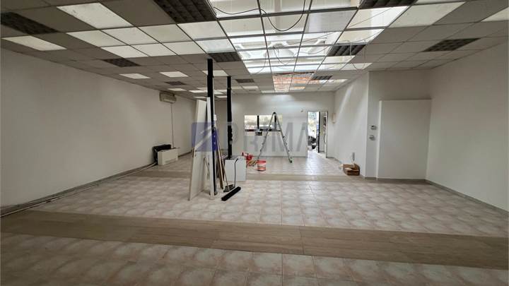 Ufficio commerciale a Falconara Marittima (Castelferretti)