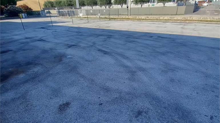 Porzione di capannone in affitto ad Osimo