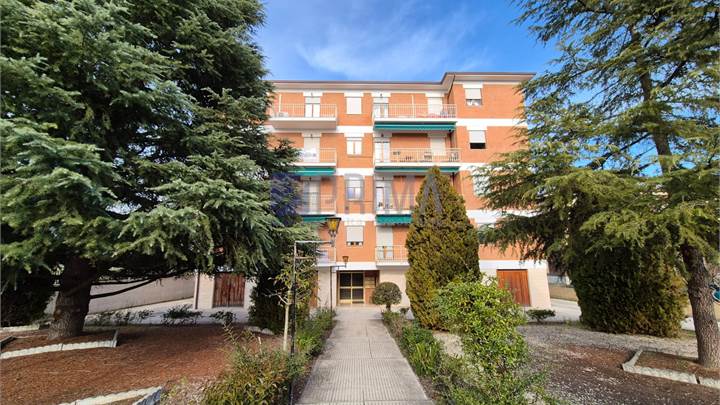 Appartamento luminoso con garage